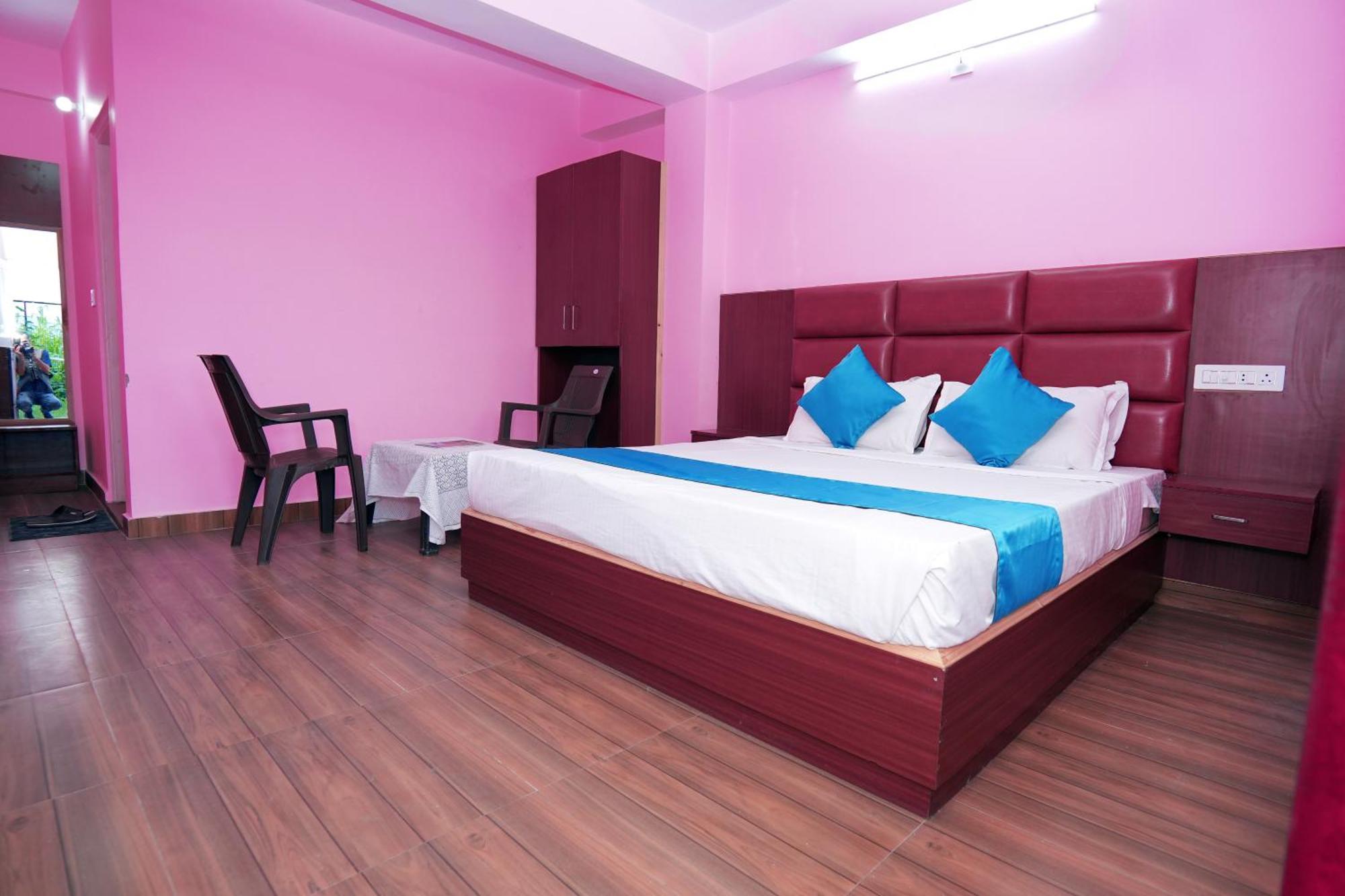 Shimla Hills Apartments 2Bhk Exterior foto